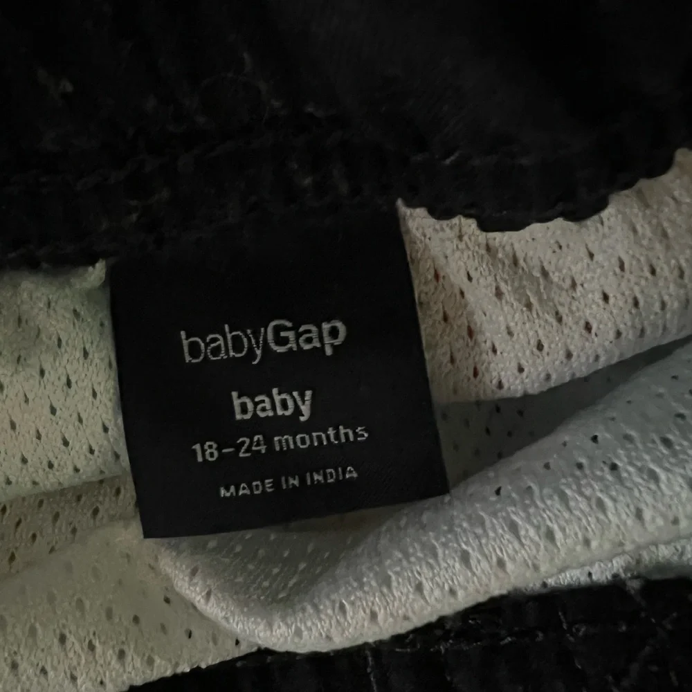 Gap Baby Boy Swim Trunks checkered - Picture 3 of 3